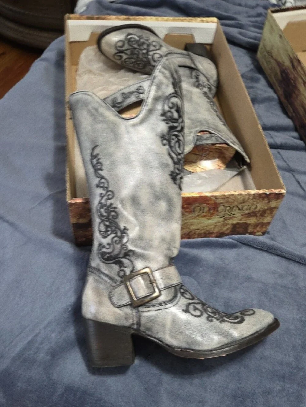 BOX KEPT-Old Gringo Gray with Black Embroidery Western Heeled Boots - Picture 6 of 9
